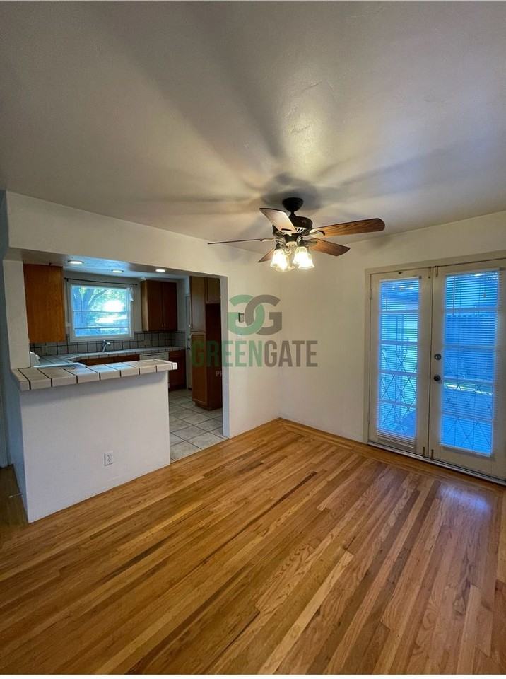 1529 Del Monte Avenue - Photo 6 of 26