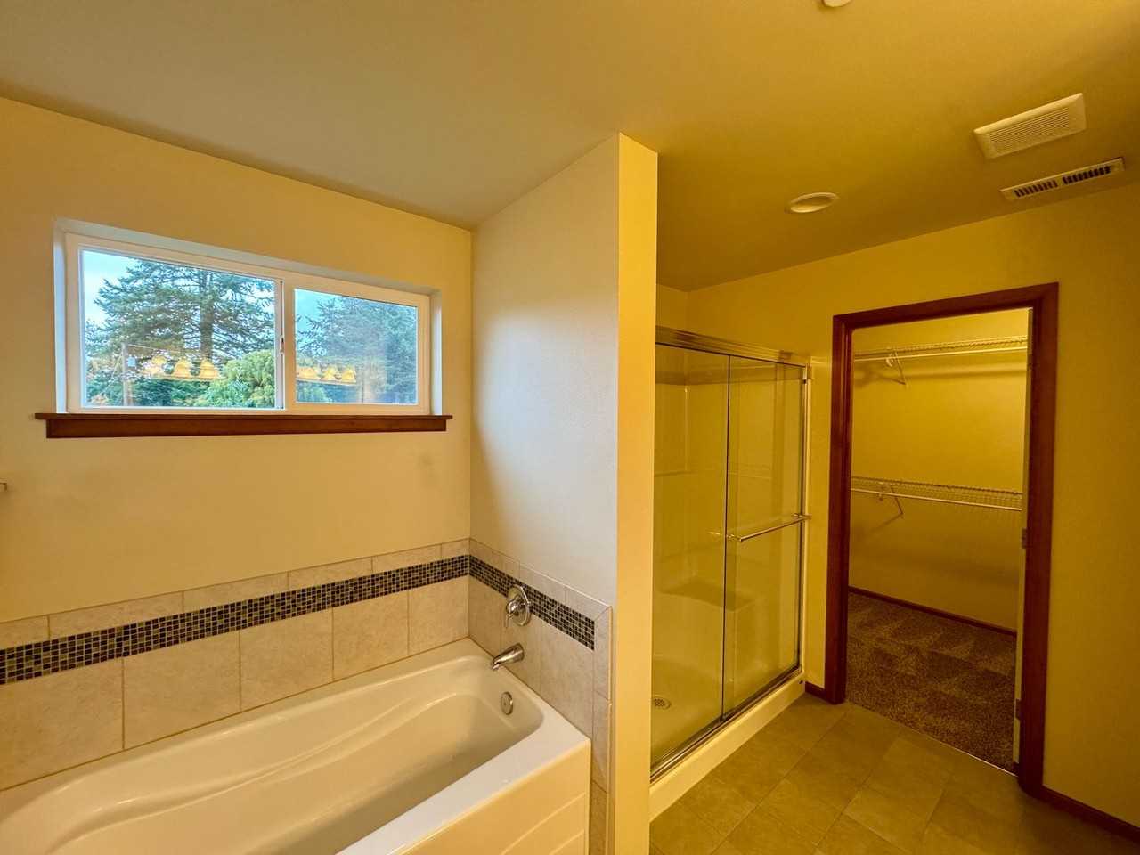 1515 149th Pl Sw - Photo 7 of 11