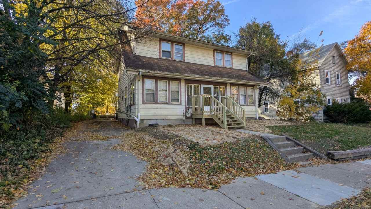 Atlas Investment Group, LLC (590 Sherman Triplex) - Photo 2 of 45