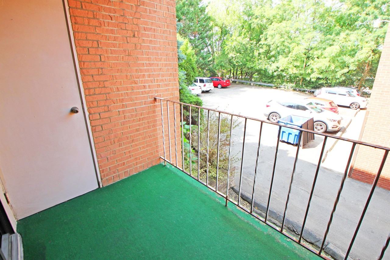 527 Monroe Ave #207 - Photo 7 of 10