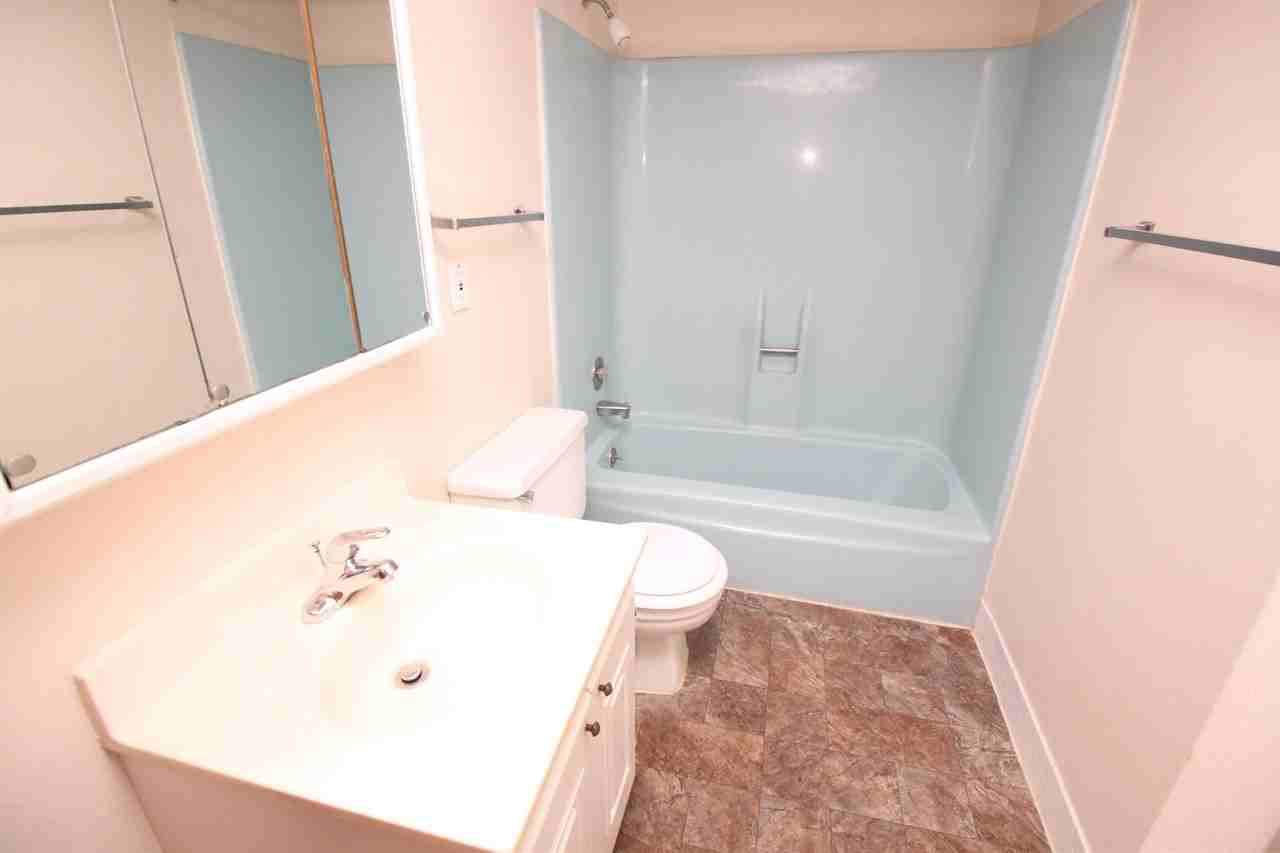 527 Monroe Ave #207 - Photo 4 of 10