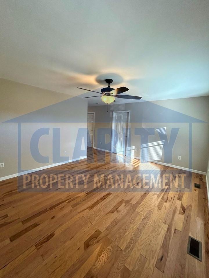 535 13th St Ne - Photo 7 of 23