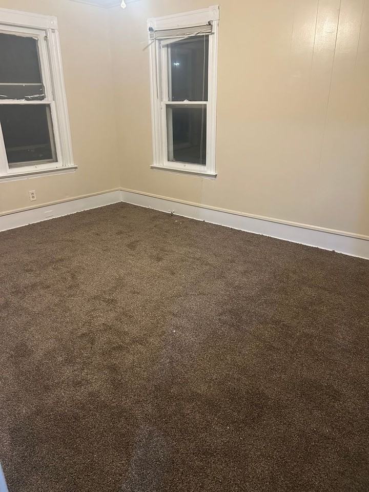 915 E 147th St - Photo 6 of 11