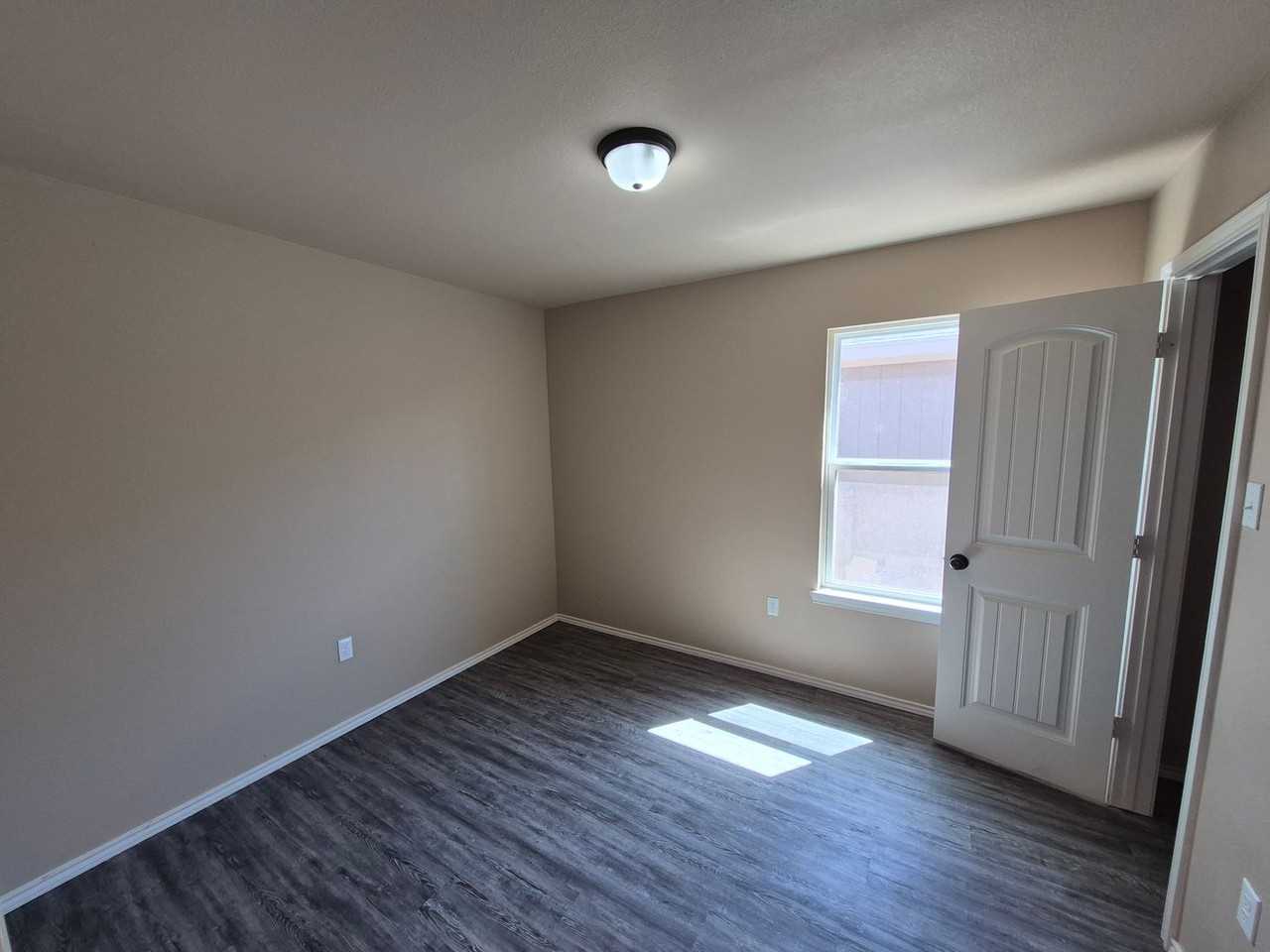 3104 E Cornell St - Photo 6 of 13