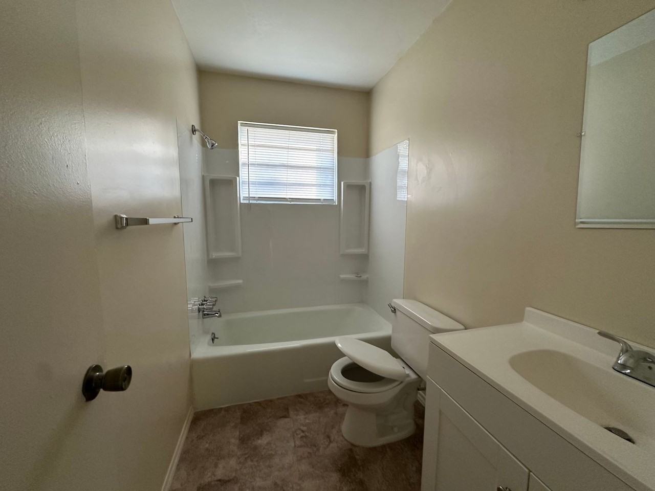 1815 S Erie Ave #1-4 - Photo 7 of 8