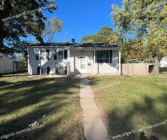 featured image of 1134 E 39th Ave