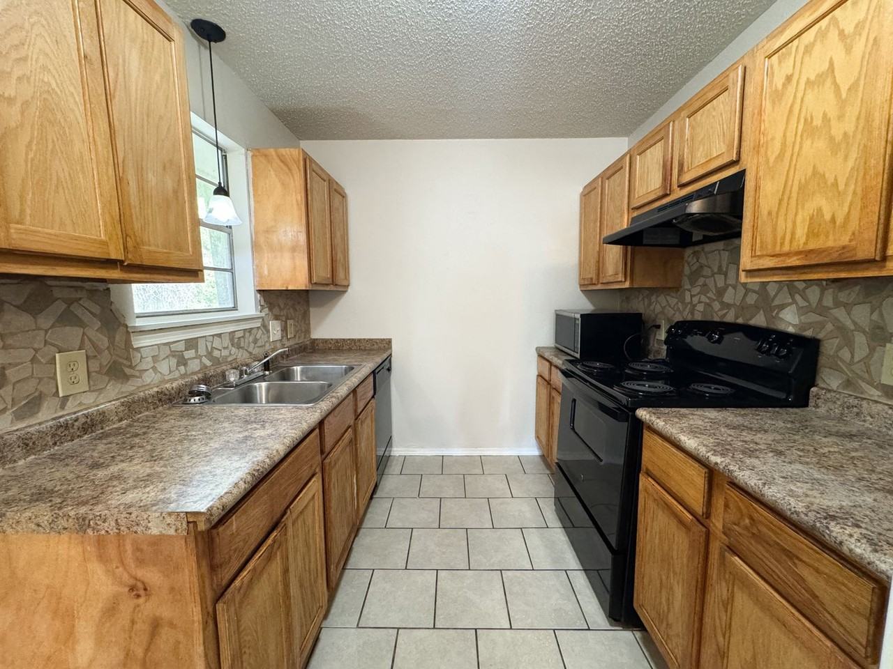 4945 O'Keefe 4945 - Photo 6 of 15