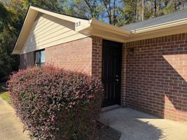 featured image of 123 Lake Pl