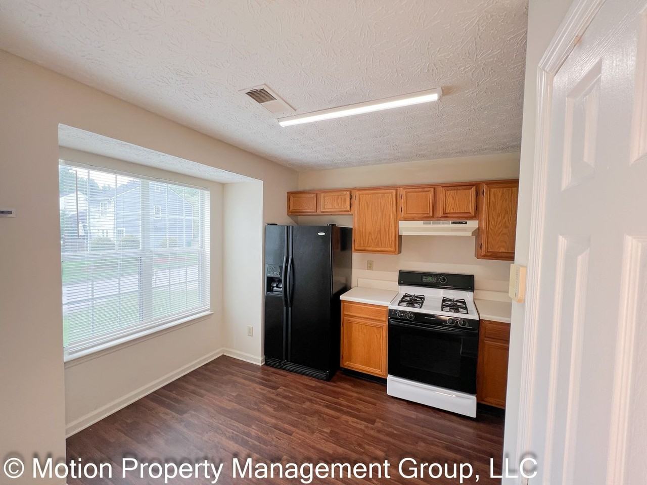 6426 Charter Way - Photo 7 of 17