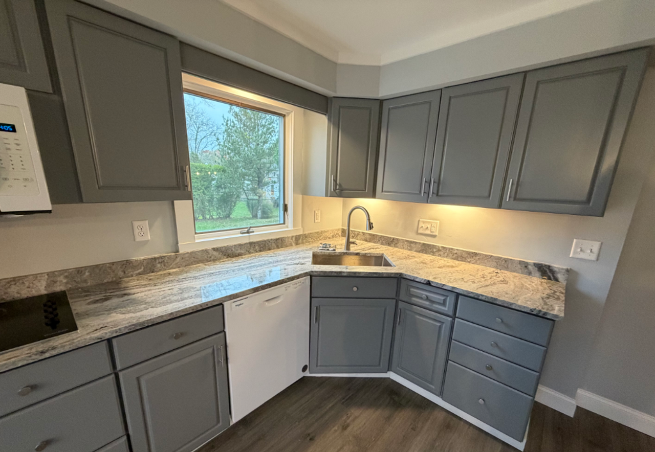 148 Russells Mills Road - Photo 4 of 49