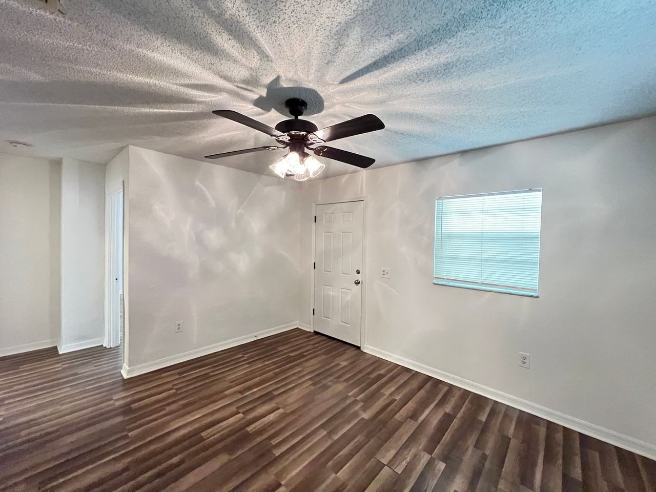 1118 Tuskegee St #2 - Photo 5 of 17