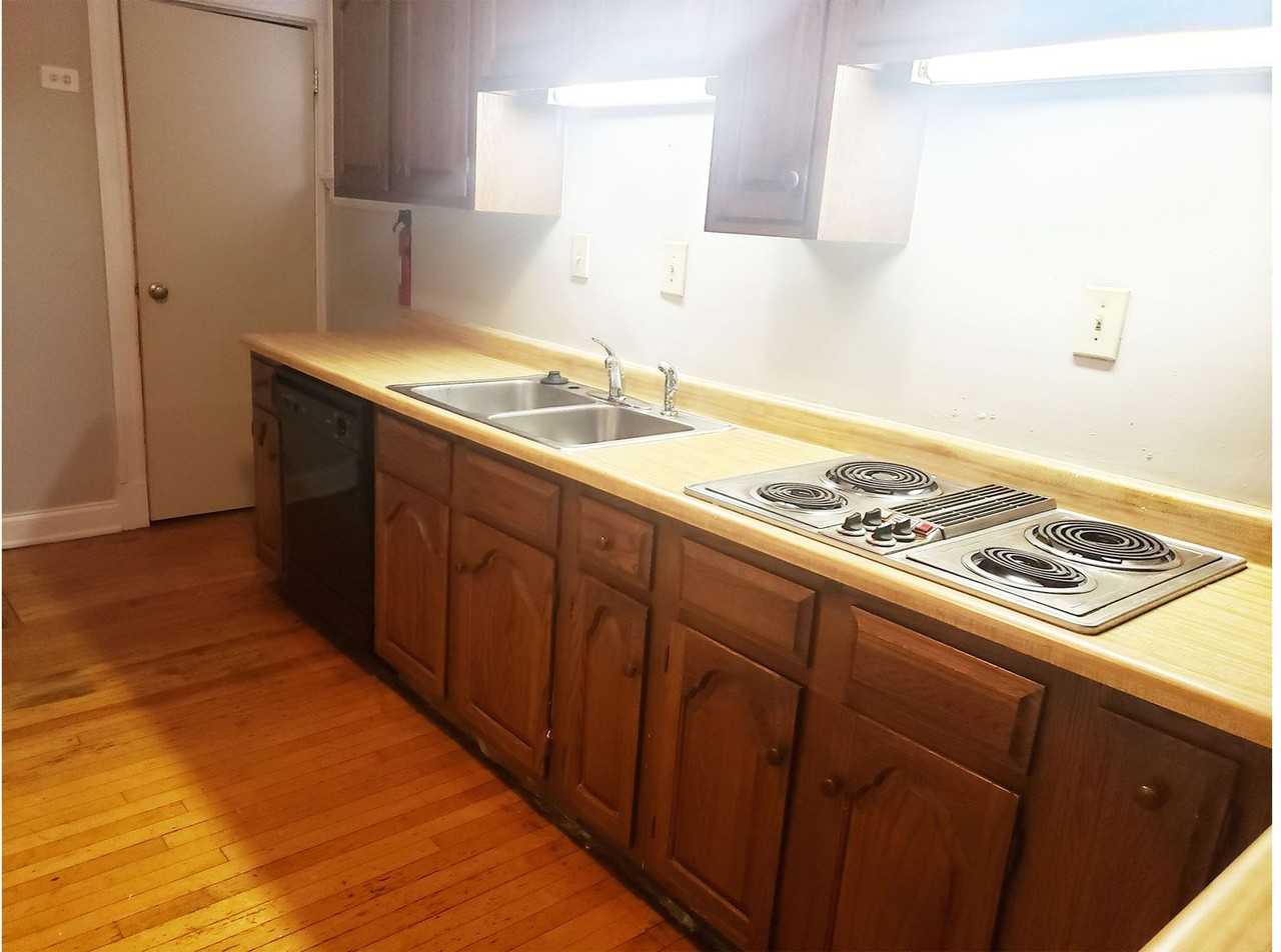 3204 Bishop St - Photo 5 of 12