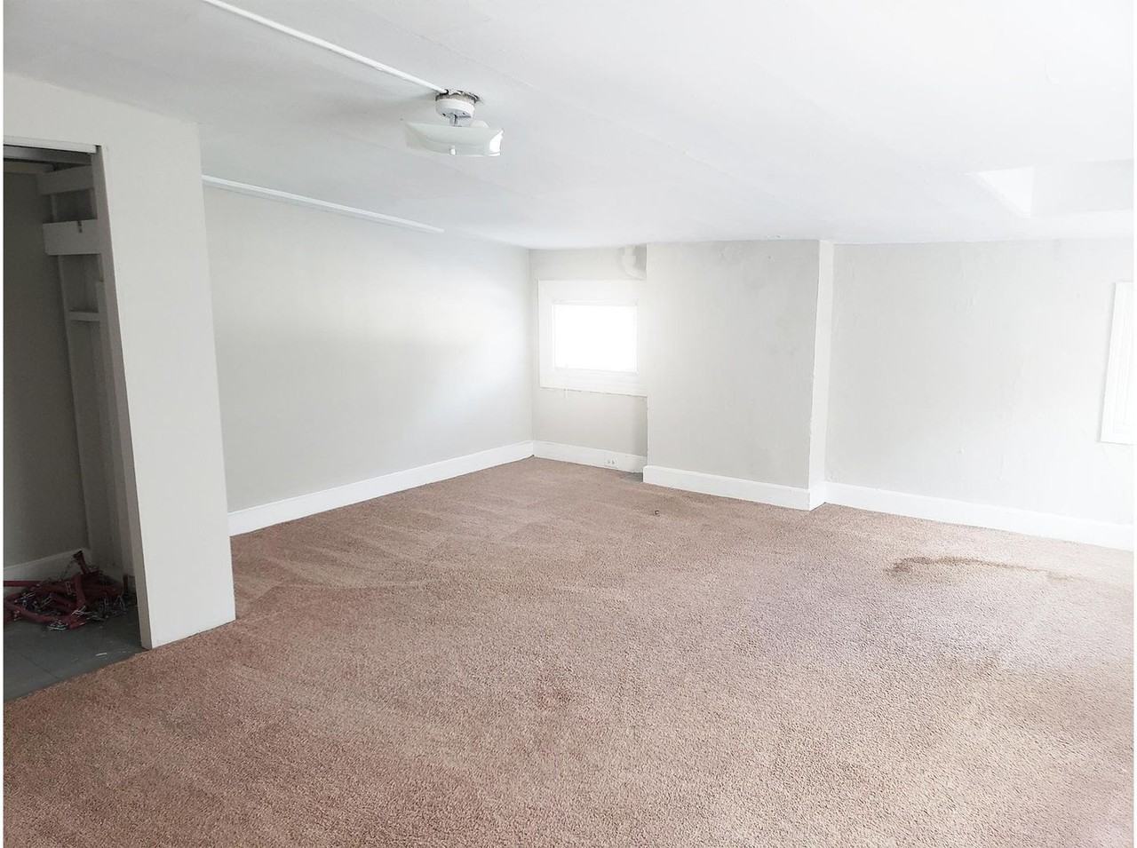 3218 Bishop Street - Photo 3 of 14