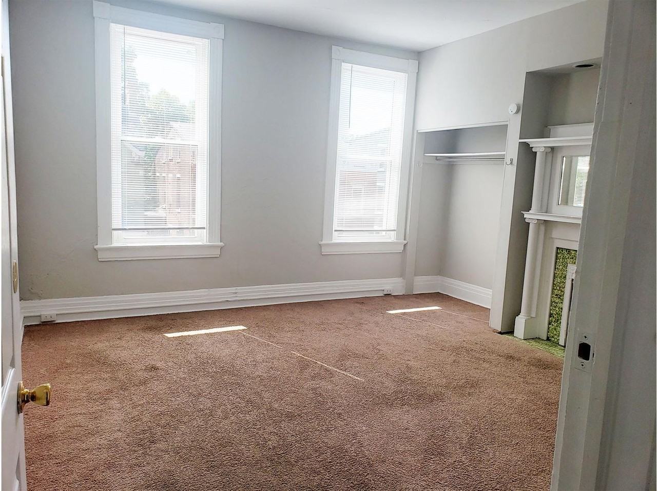 3218 Bishop Street - Photo 5 of 14