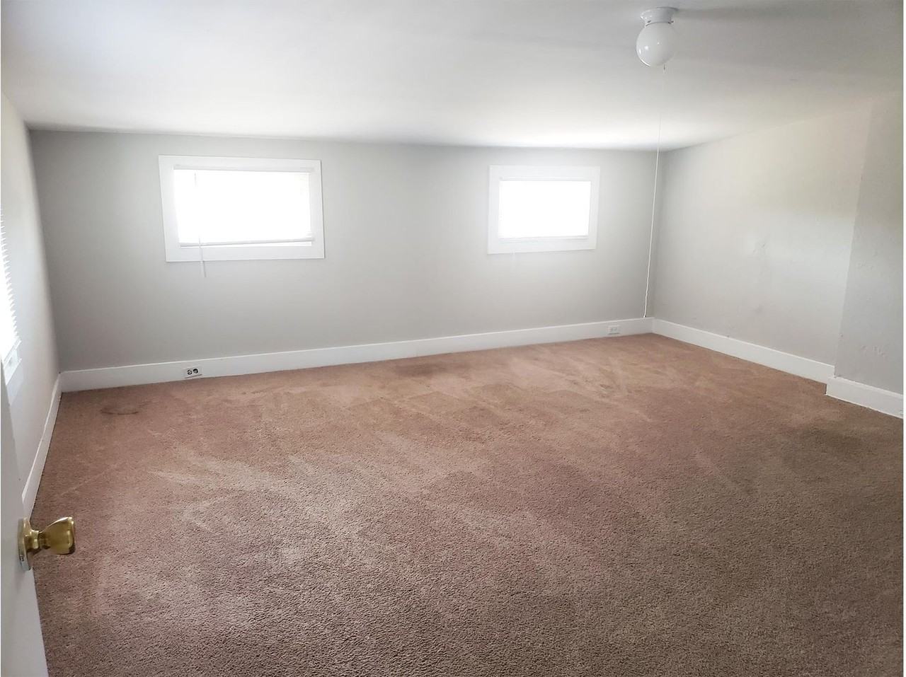 3218 Bishop Street - Photo 6 of 14