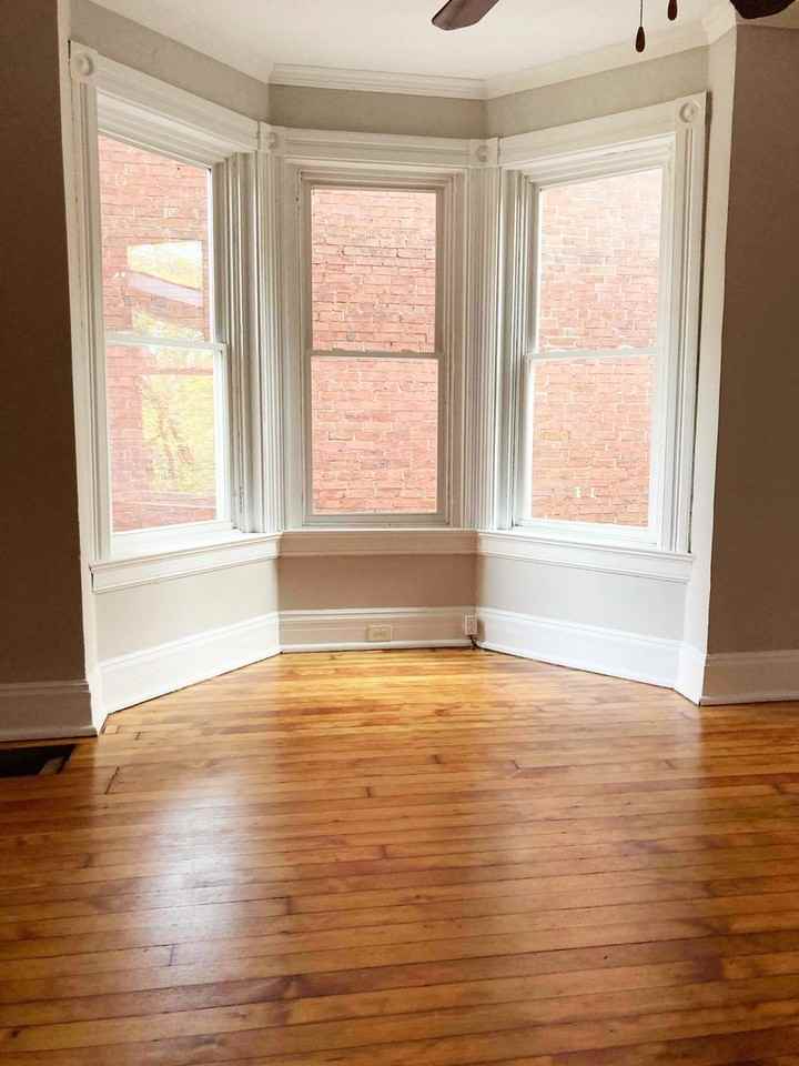 3221 Bishop St - Photo 3 of 24