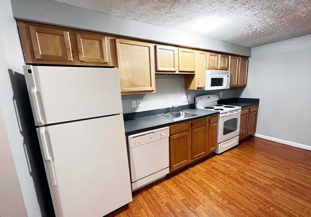 Lowell 525 - Photo 6 of 16