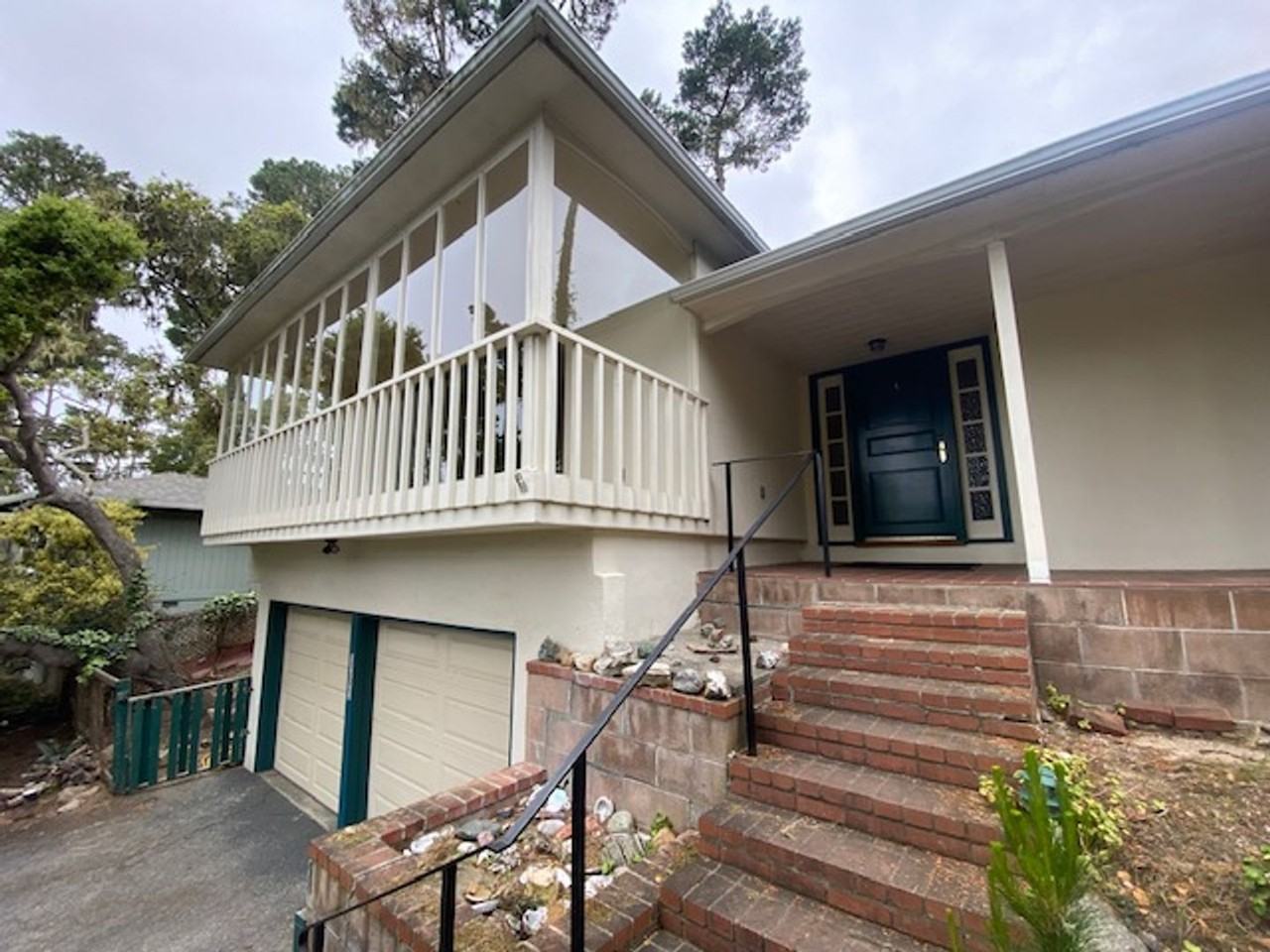 3093 Hermitage Rd - Photo 3 of 50