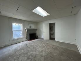 512 W Battell St - Photo 1 of 1