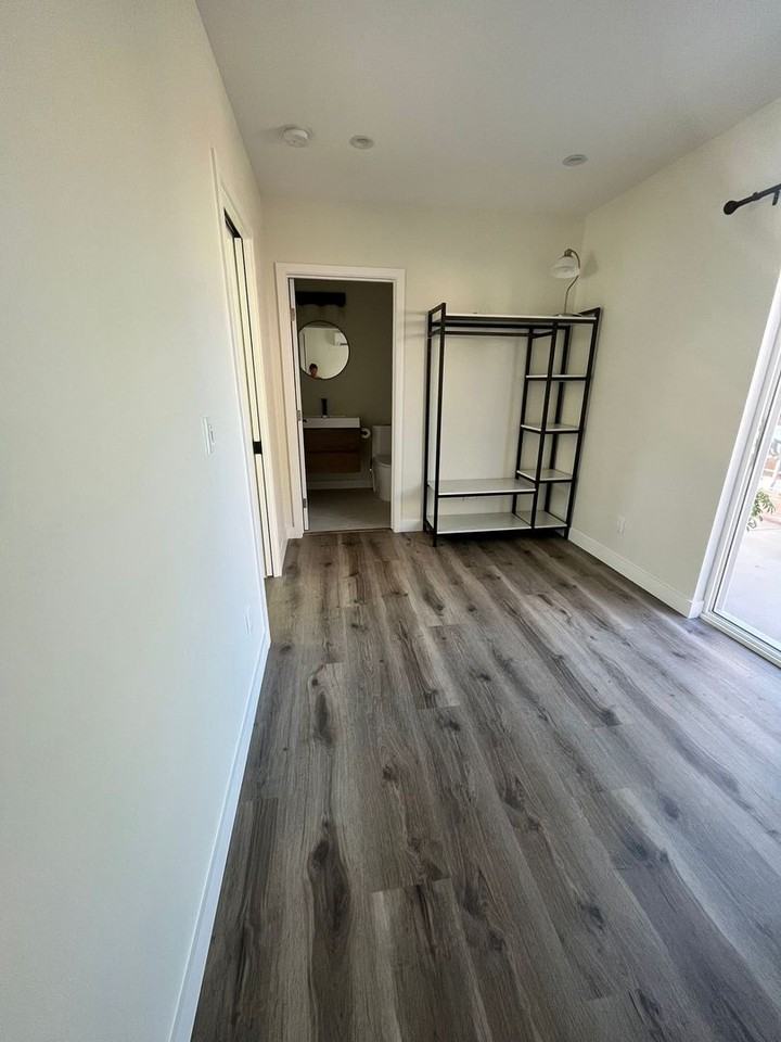 7462 Sausalito Ave - Photo 6 of 16