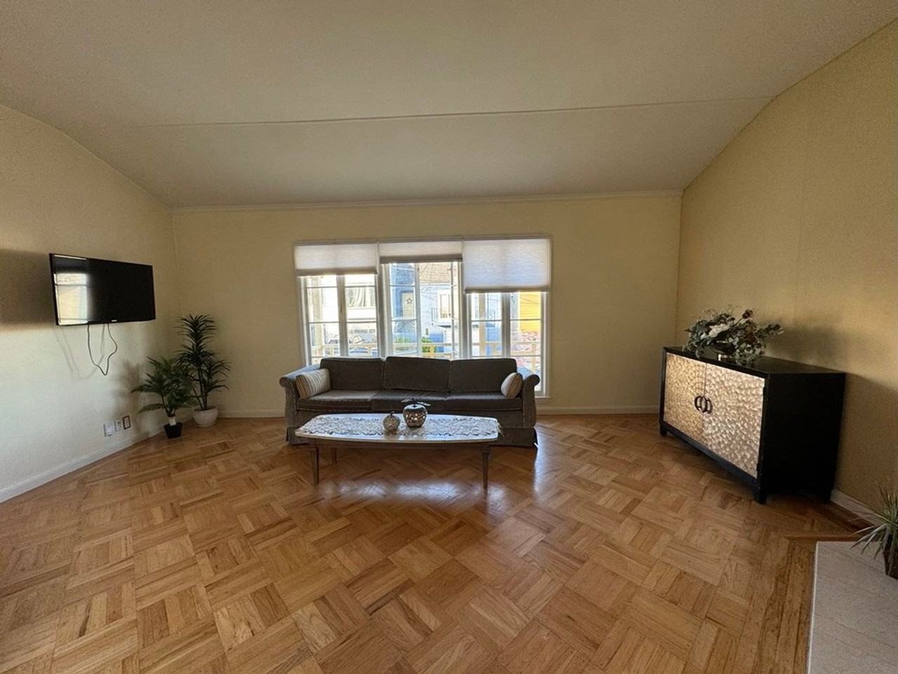 151 Shawnee Avenue - Photo 4 of 25