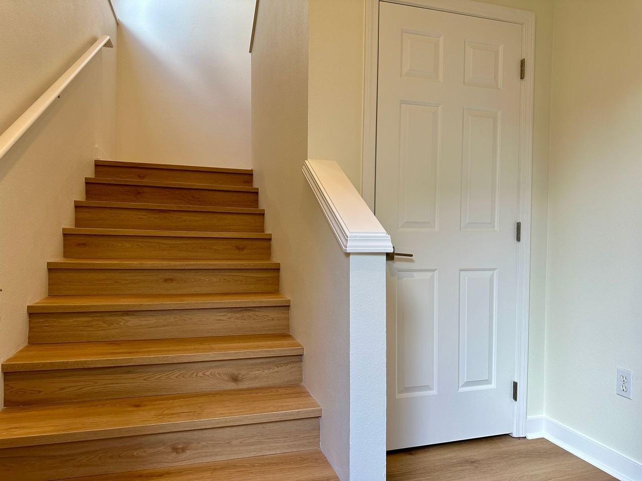 15917 67th Ln Ne #6 - Photo 2 of 26