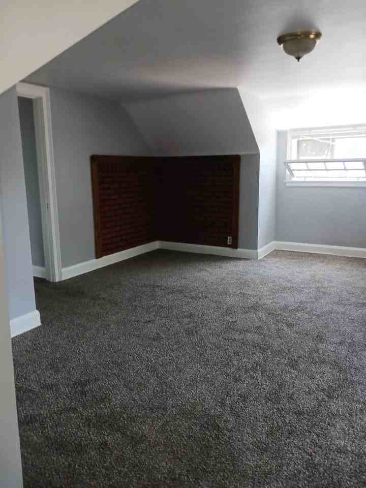 322 E Midlothian Blvd - Photo 2 of 10