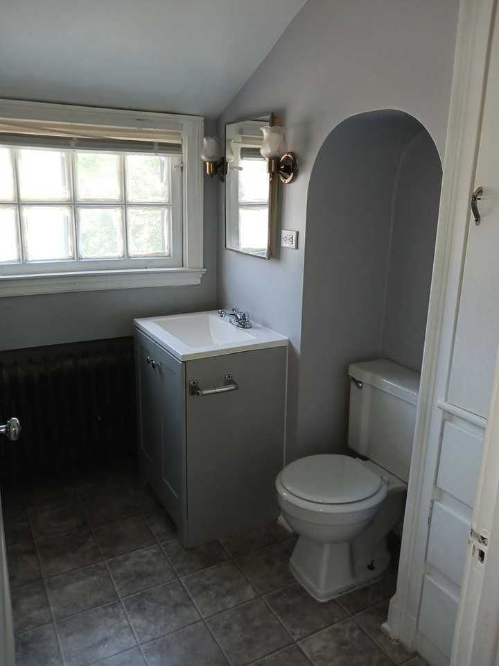 322 E Midlothian Blvd - Photo 6 of 10