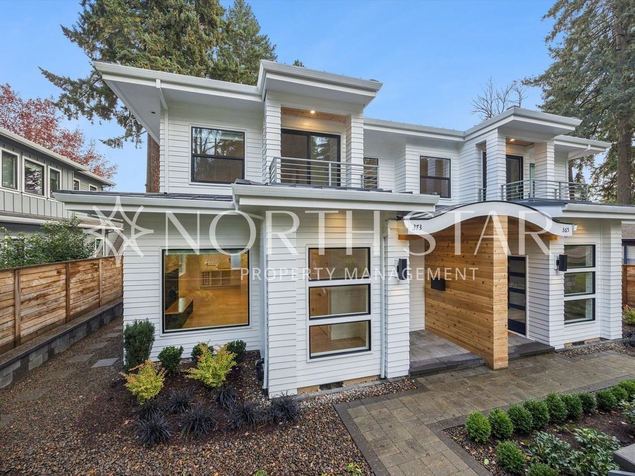 373 9th St - Photo 3 of 50