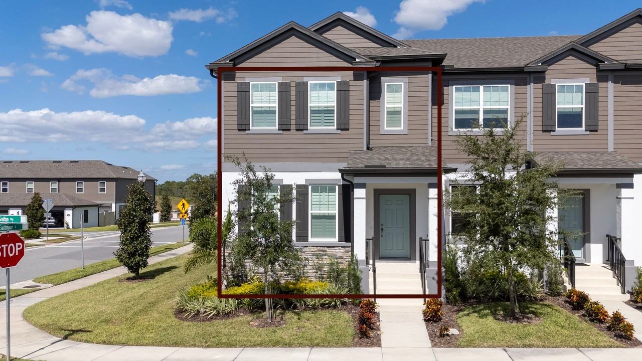 16001 Grafton Way - Photo 2 of 37