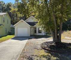 featured image of 1081 Valley Dr