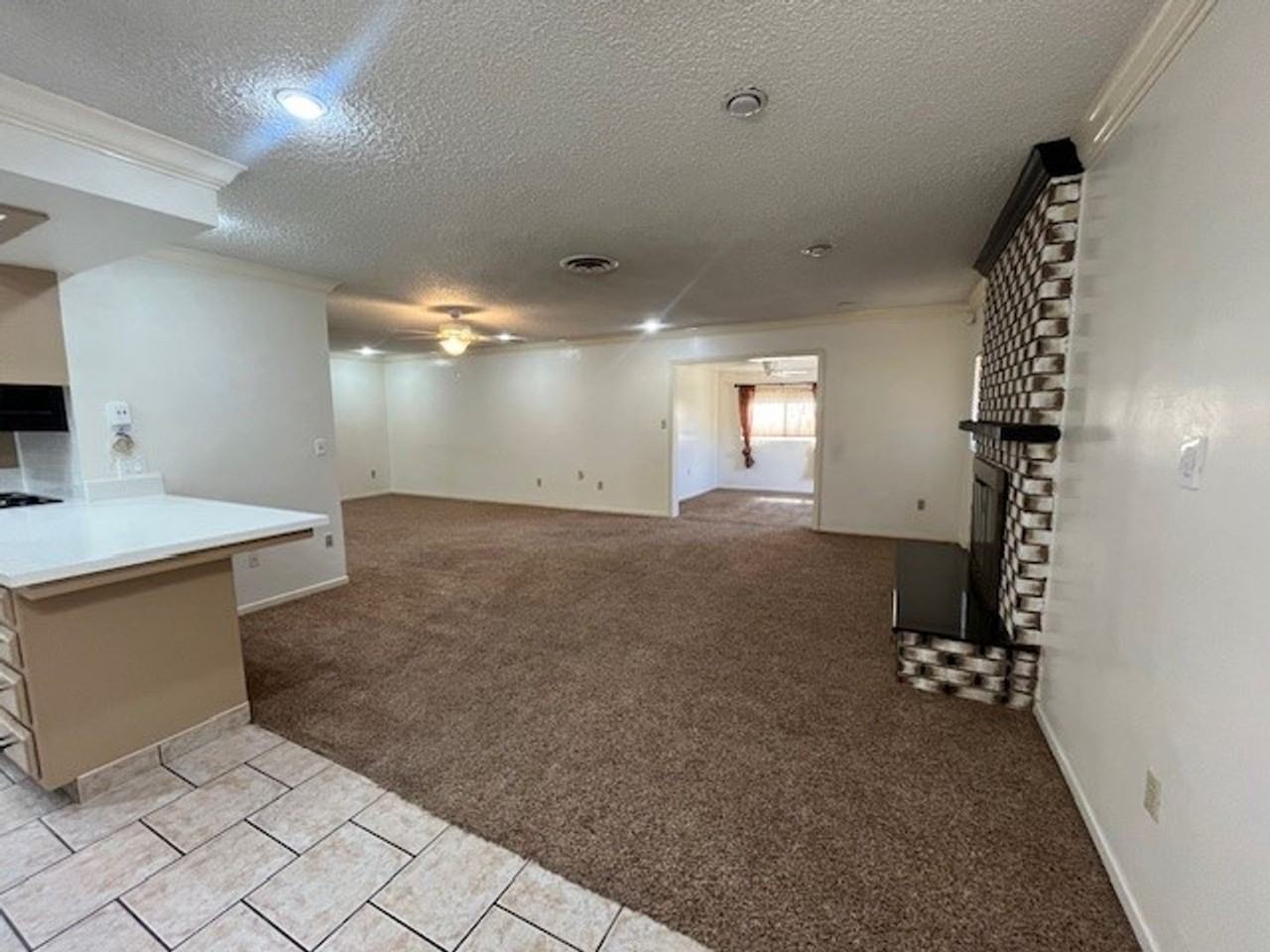 3609 Planz Rd - Photo 3 of 12