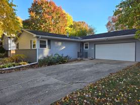 2616 Bennington Dr - Photo 1 of 1