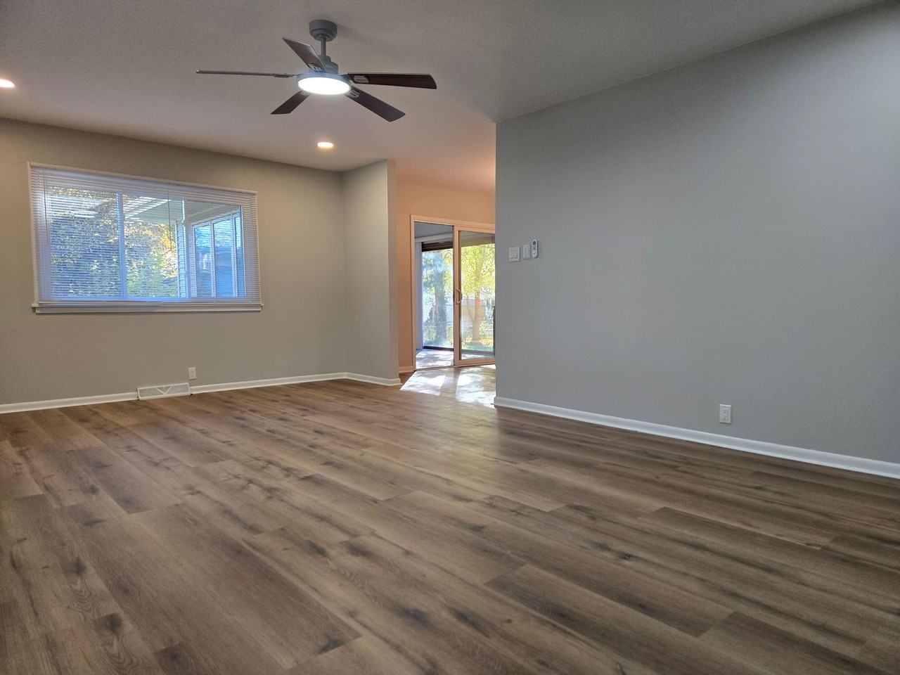 2616 Bennington Dr - Photo 3 of 46