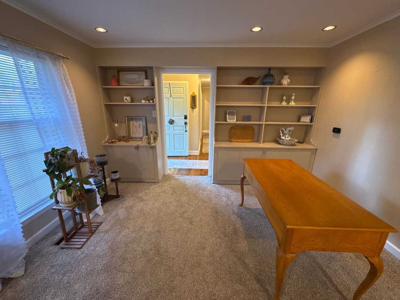 221 Wedgewood Pl - Photo 7 of 31