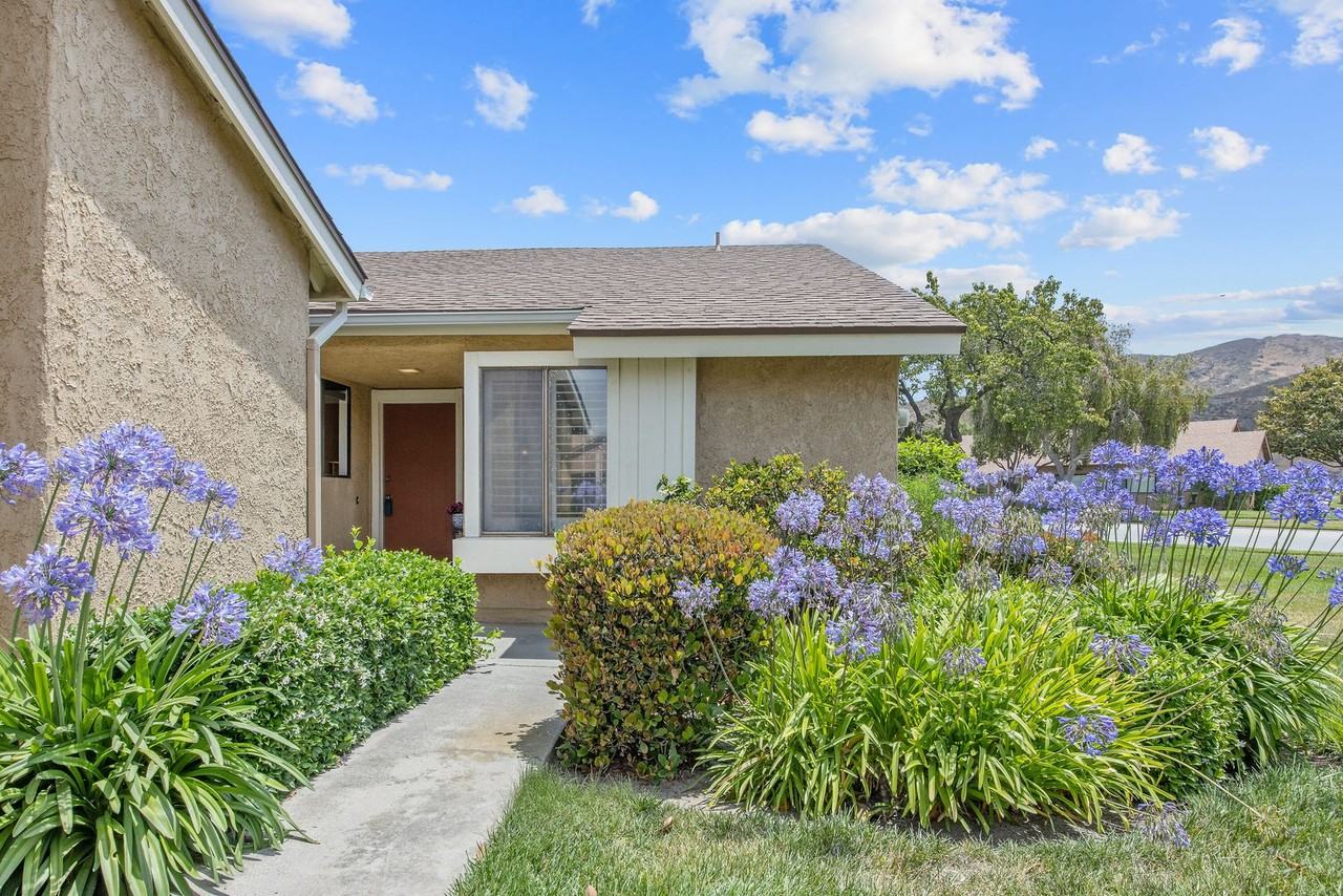 31310 Village 31 - Photo 4 of 33