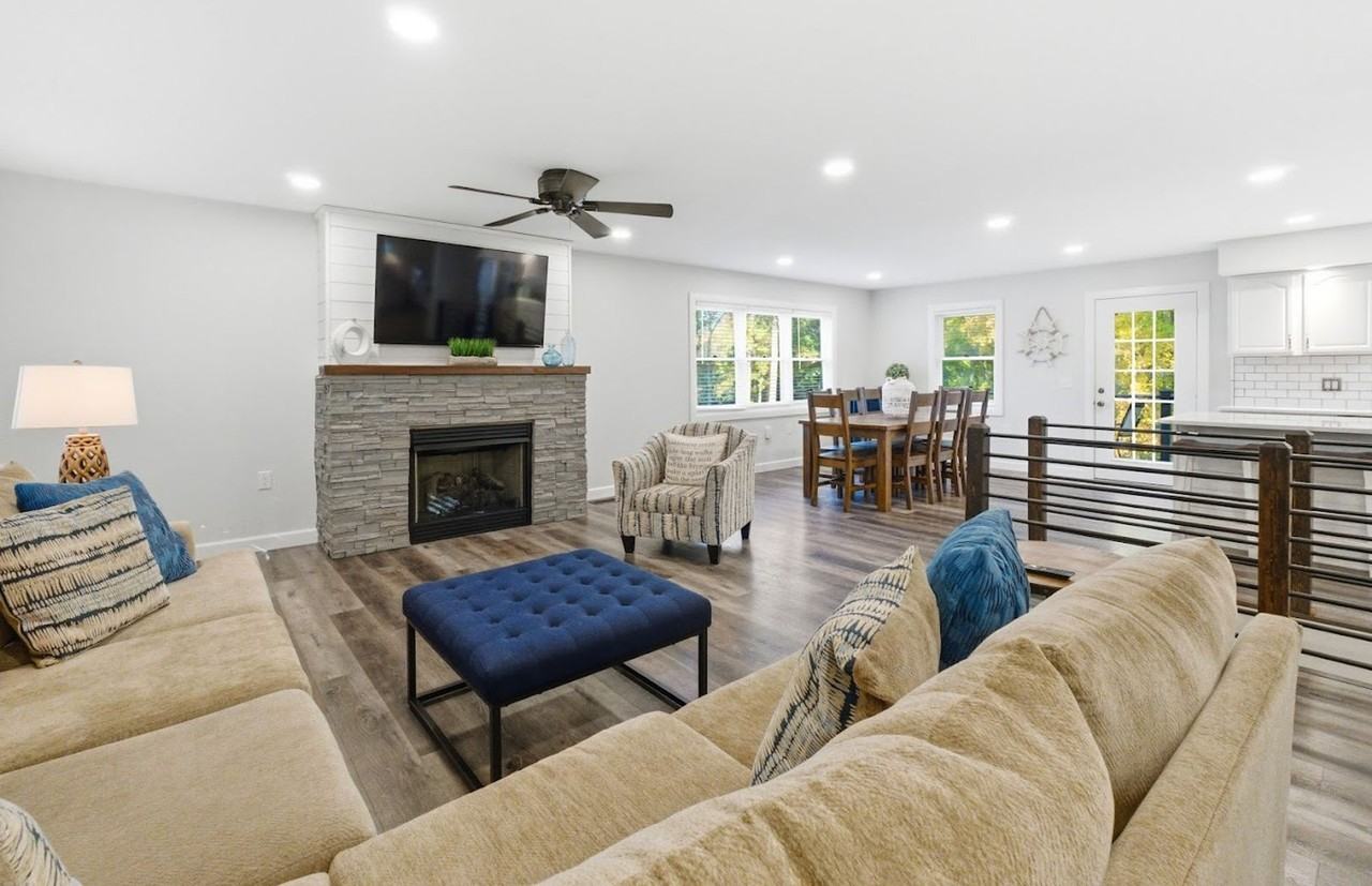 376 Peachtree Dr - Photo 7 of 50