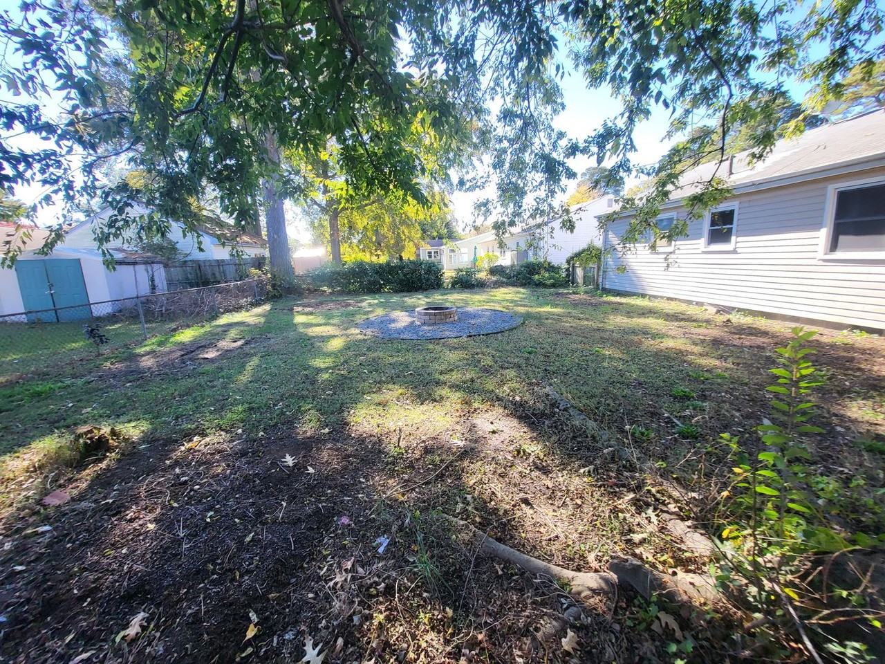 8224 Meadow Creek Road - Photo 3 of 17