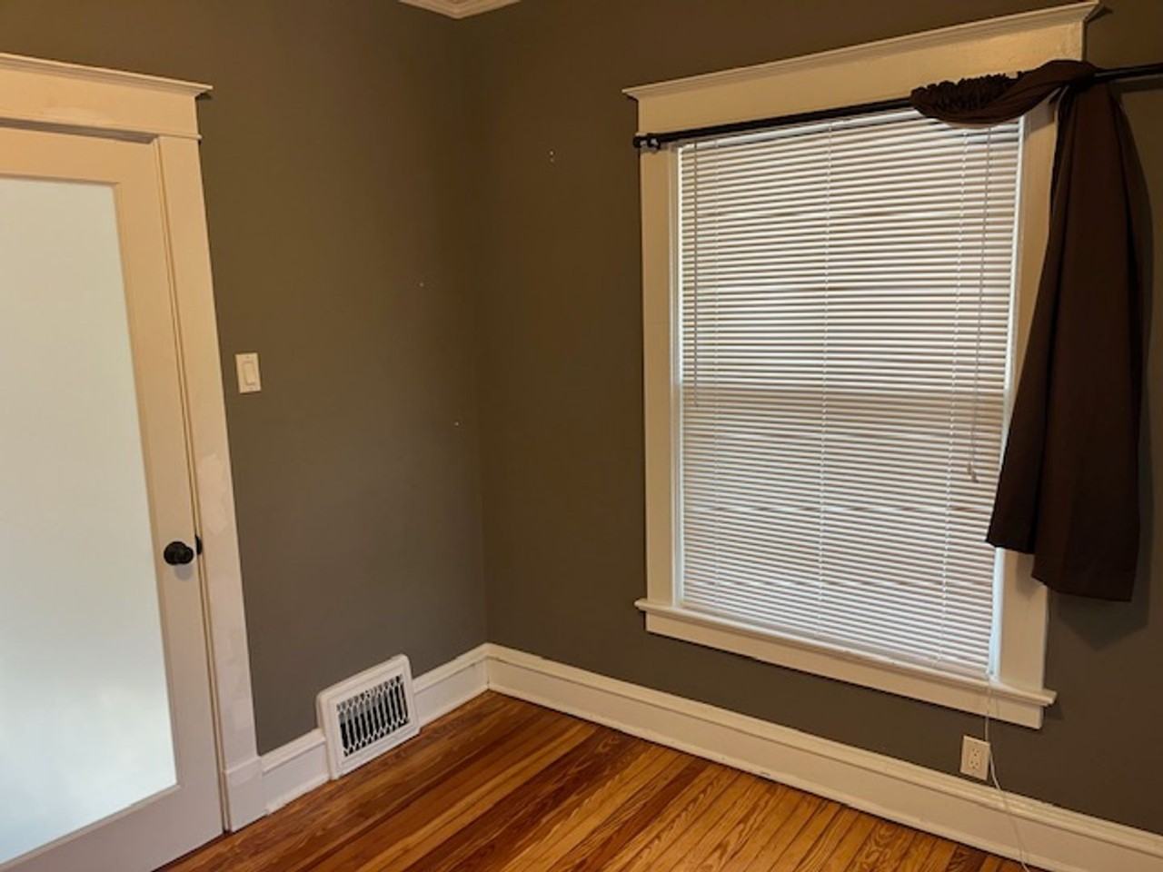 4647 Wyoming Street - Photo 5 of 12