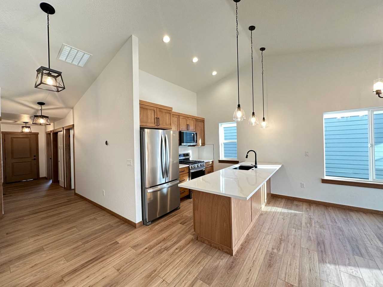 8984 W Cultivator Ave - Photo 6 of 23