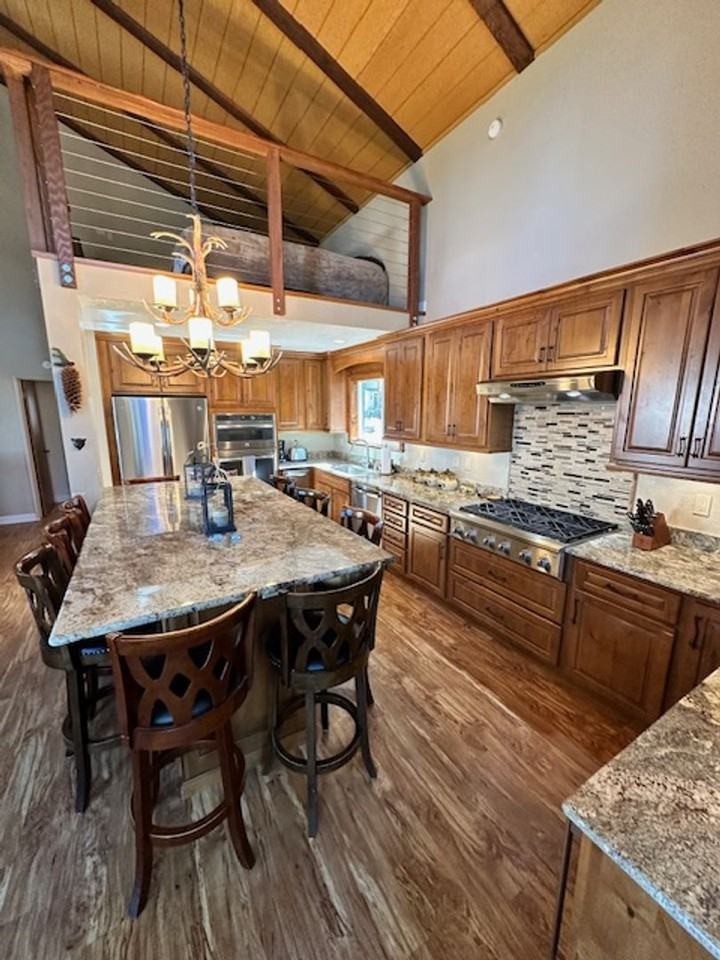 1236 Timber Ln - Photo 6 of 15