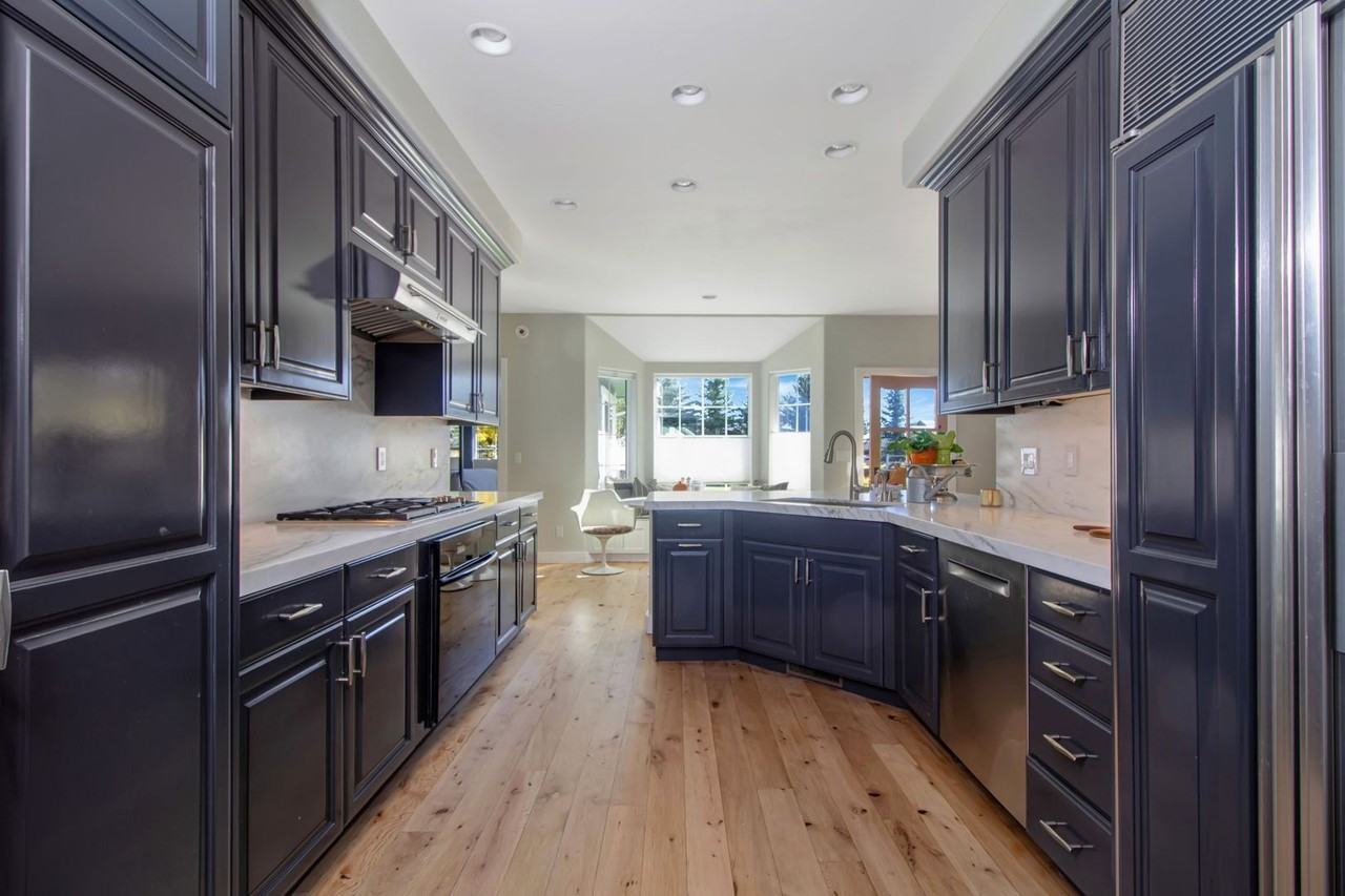 200 Cranbrook Road - Photo 3 of 8