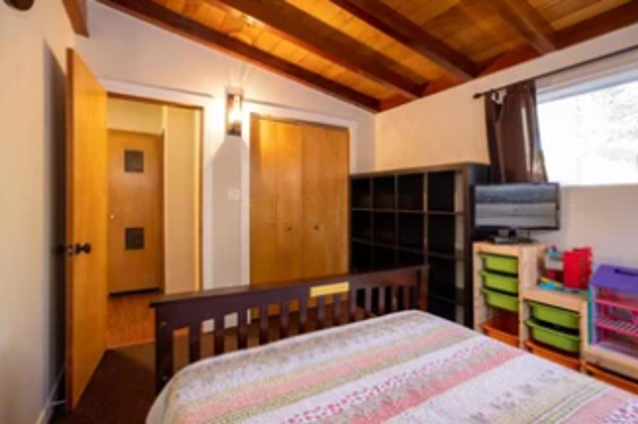 43264 Deer Canyon Rd - Photo 5 of 10