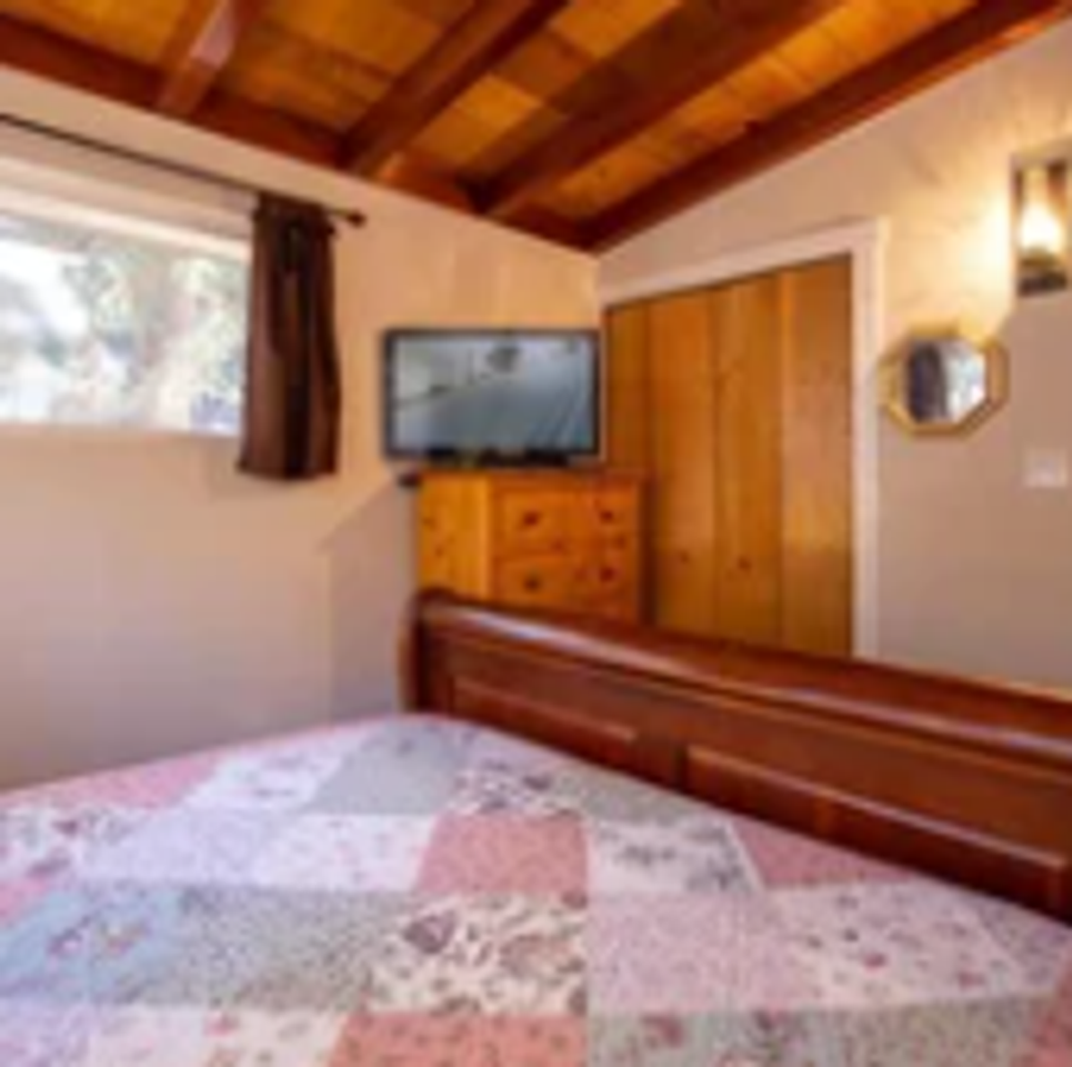 43264 Deer Canyon Rd - Photo 7 of 10