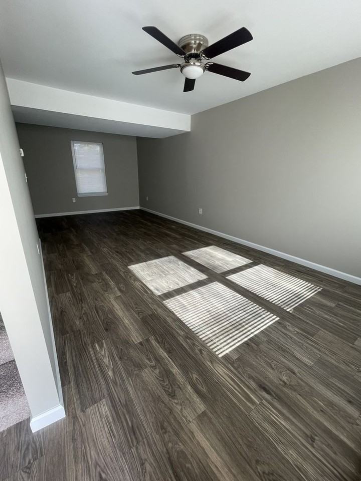 197 Equestrian Drive - Photo 3 of 21