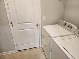 401 Durants Neck Ln - Photo 1 of 1