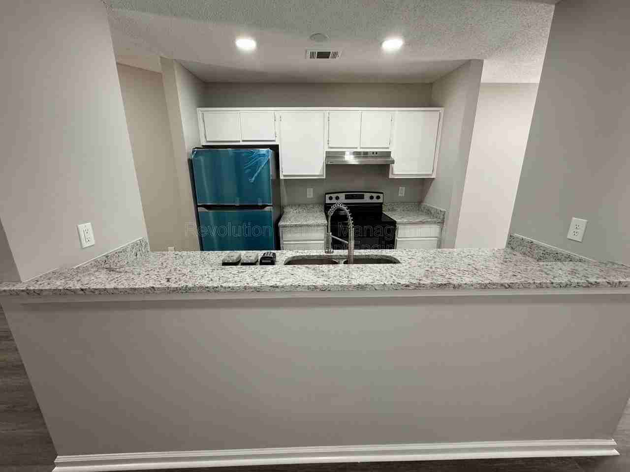 733 Stallings Road #B - Photo 4 of 8