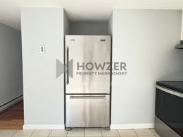 featured image of 10 Pine Grove Ave #3