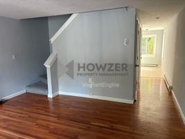 featured image of 10 Pine Grove Ave #3