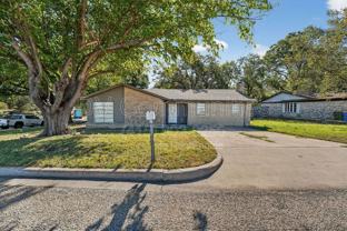 936 N Las Vegas Trl - Photo 1 of 1